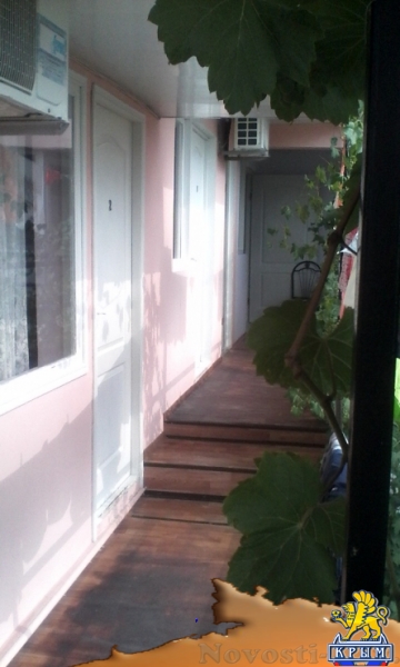 Отдых в Феодосии. СДАЮ ЖИЛЬЕ НЕДОРОГО +79787911266 Отдых в Крыму 2017 - жильё в Крыму без посредников - «Отдых в Феодосии»