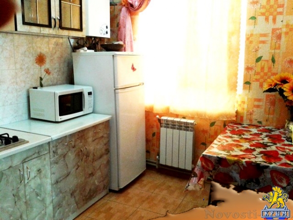 Отдых в Феодосии. Сдаю Свою 2-хком. кв.ул.Революционная море-5мин. Отдых в Крыму 2017 - жильё в Крыму без посредников - «Отдых в Феодосии»