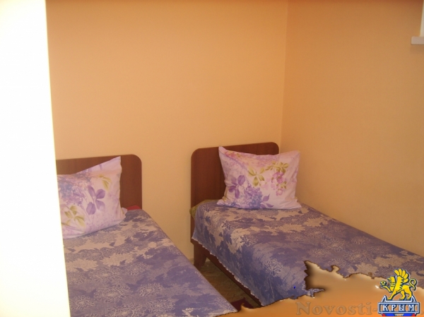 Отдых в Евпатории. Сдам 2-комнатный коттедж на ул.Гагарина,у моря Отдых в Крыму 2017 - жильё в Крыму без посредников - «Отдых в Евпатории»