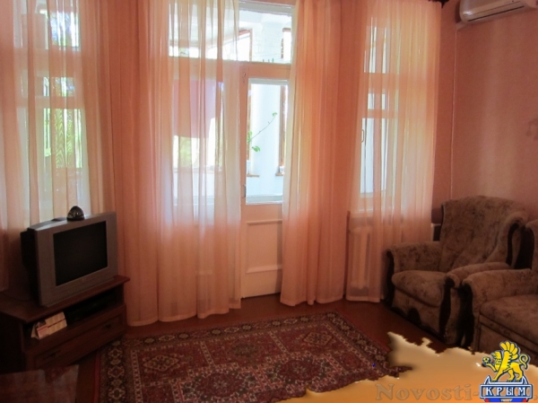 Отдых в Евпатории. Сдам 3-комнатную квартиру на ул.Фрунзе Отдых в Крыму 2017 - жильё в Крыму без посредников - «Отдых в Евпатории»