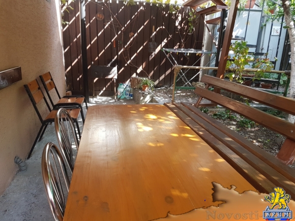 Отдых в Ялте. Сдам уютный 2-ком. дом в Ялте посуточно под ключ. Отдых в Крыму 2017 - жильё в Крыму без посредников - «Отдых в Ялте»