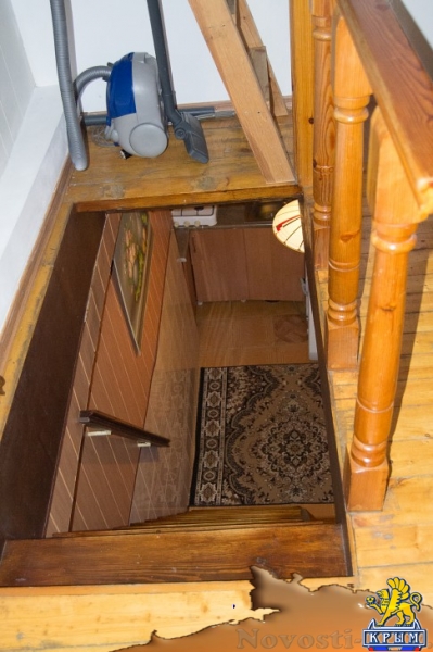 Отдых в Ялте. На Самом берегу моря в Ялте. Эллинг 3-5 чел. Свой пляж Отдых в Крыму 2017 - жильё в Крыму без посредников - «Отдых в Ялте» Отдых в Ялте. На Самом берегу моря в Ялте. Эллинг 3-5 чел. Свой пляж Отдых в Крыму 2017 - жильё в Крыму без посредников - «Отдых в Ялте»