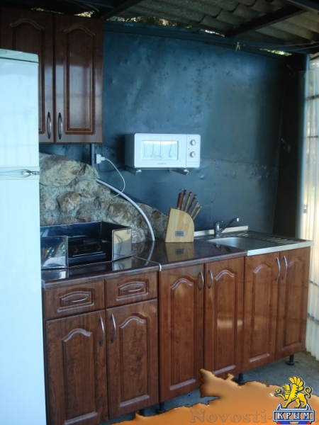 Отдых в Ялте. Сдаётся отдельно стоящий домик над морем. Кастрополь(район Фороса). Отдых в Крыму 2017 - жильё в Крыму без посредников - «Отдых в Ялте»