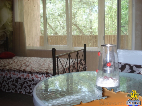 Отдых в Ялте. Сдаётся номер в коттедже,частный сектор. Кастрополь(район Фороса). Отдых в Крыму 2017 - жильё в Крыму без посредников - «Отдых в Ялте»