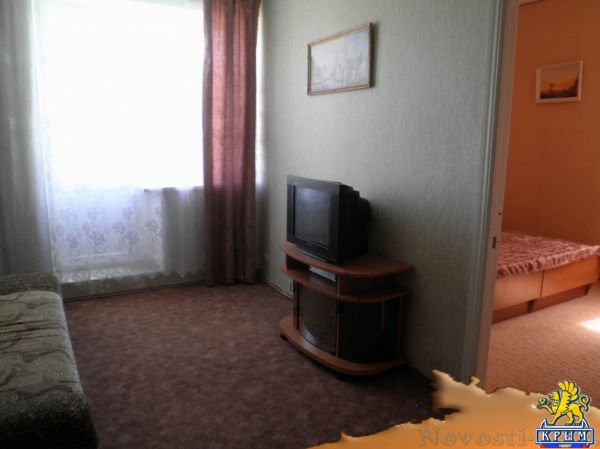 Отдых-эконом в Береговом. Номера в коттедже. Семейный отдых с детьми. 300м до моря. Феодосия, Береговое Отдых в Крыму 2017 - жильё в Крыму без посредников - «Отдых в Береговом»