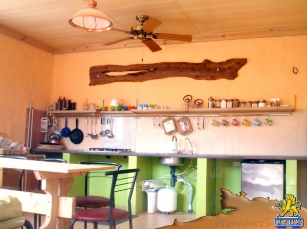 Отдых в Береговом. Отдельный дом .50 метров от Золотого Пляжа пос Береговое Отдых в Крыму 2017 - жильё в Крыму без посредников - «Отдых в Береговом»