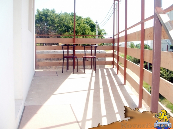 Отдых в Береговом. Отдельный дом .50 метров от Золотого Пляжа пос Береговое Отдых в Крыму 2017 - жильё в Крыму без посредников - «Отдых в Береговом»