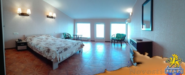 Отдых в Феодосии. Коттедж у моря со своим песчаным пляжем Отдых в Крыму 2017 - жильё в Крыму без посредников - «Отдых в Феодосии»