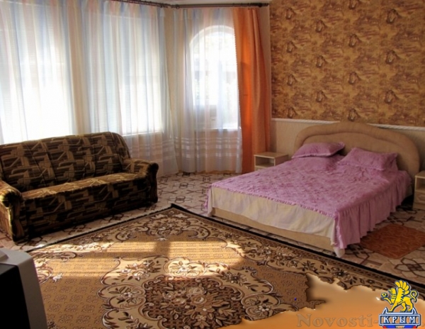 Отдых в Коктебеле. Гостевой дом в Коктебеле у подножья Кара-Дага Отдых в Крыму 2017 - жильё в Крыму без посредников - «Отдых в Коктебеле»