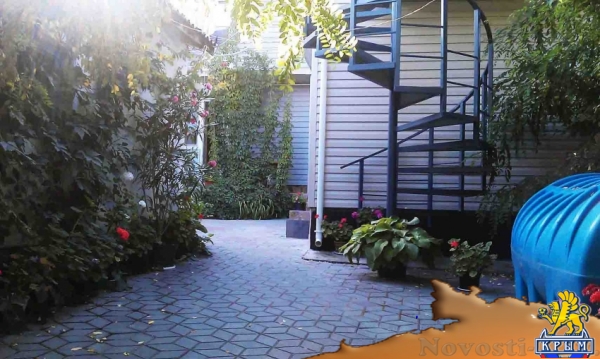 Отдых в Коктебеле. Номера с удобствами в 5 минутах от моря Отдых в Крыму 2017 - жильё в Крыму без посредников - «Отдых в Коктебеле»