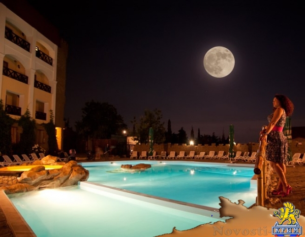 Отдых в Судаке. Отель с бассейном в 100м от моря и видом на крепость Отдых в Крыму 2017 - жильё в Крыму без посредников - «Отдых в Судаке»