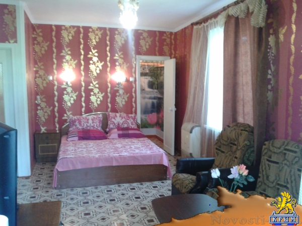 Отдых в Приморском. Ноги в море! Сдаю 1Квартиру в пос.Приморский Отдых в Крыму 2017 - жильё в Крыму без посредников - «Отдых в Приморском»