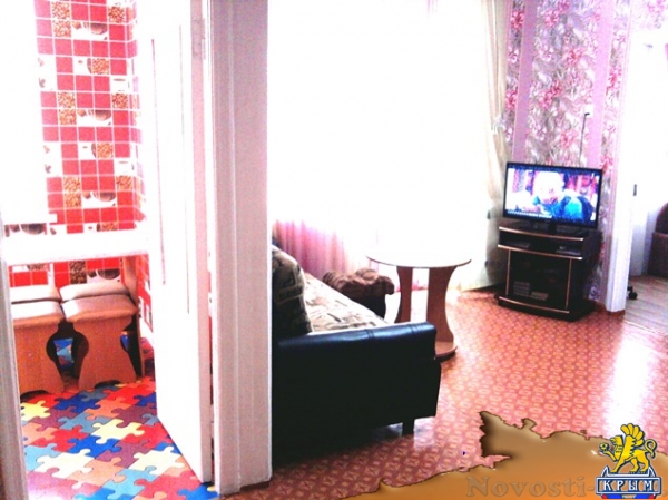 Отдых в Приморском. Сдаю 2-хком. кв. с видом на море ул.Советская 24 Отдых в Крыму 2017 - жильё в Крыму без посредников - «Отдых в Приморском»