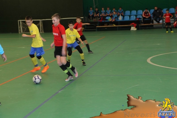 Рождественский турнир по мини-футболу среди детей состоялся в Керчи - «Керчь»