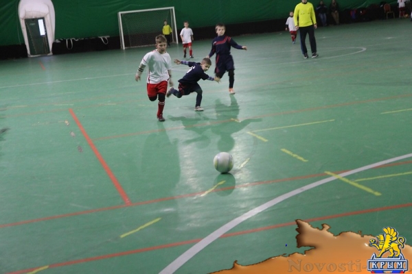 Рождественский турнир по мини-футболу среди детей состоялся в Керчи - «Керчь»