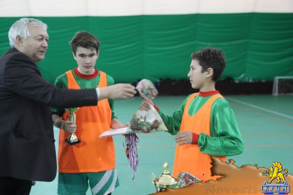 Рождественский турнир по мини-футболу среди детей состоялся в Керчи - «Керчь»