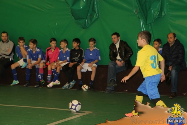 Рождественский турнир по мини-футболу среди детей состоялся в Керчи - «Керчь»