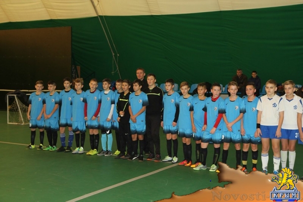 Рождественский турнир по мини-футболу среди детей состоялся в Керчи - «Керчь»