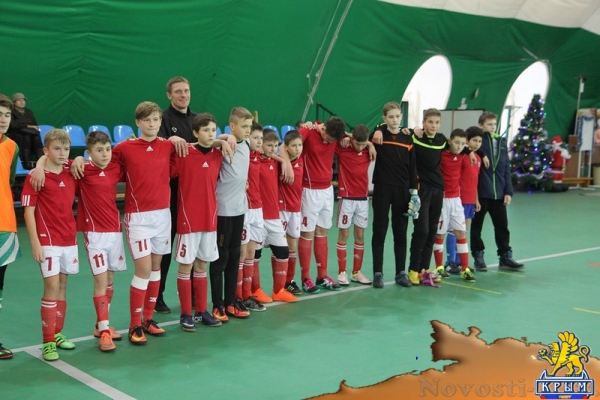 Рождественский турнир по мини-футболу среди детей состоялся в Керчи - «Керчь»