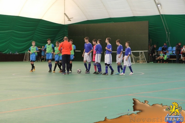Рождественский турнир по мини-футболу среди детей состоялся в Керчи - «Керчь»