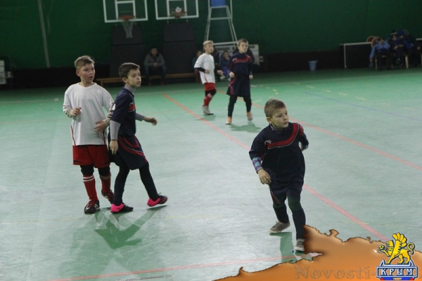 Рождественский турнир по мини-футболу среди детей состоялся в Керчи - «Керчь»