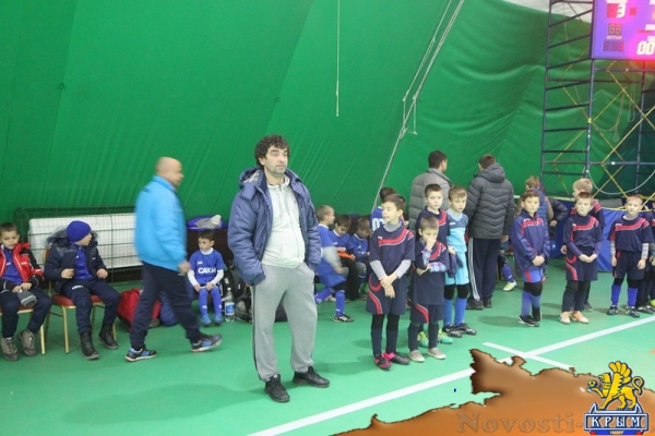 Рождественский турнир по мини-футболу среди детей состоялся в Керчи - «Керчь»