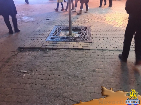 Симферопольцы раскритиковали качество ремонта центральных улиц города (ФОТО, ВИДЕО) - «Симферополь» Симферопольцы раскритиковали качество ремонта центральных улиц города (ФОТО, ВИДЕО) - «Симферополь»