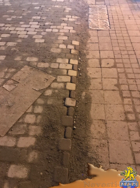Симферопольцы раскритиковали качество ремонта центральных улиц города (ФОТО, ВИДЕО) - «Симферополь» Симферопольцы раскритиковали качество ремонта центральных улиц города (ФОТО, ВИДЕО) - «Симферополь»