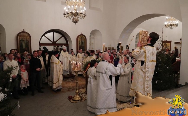 "Рождественские дни озаряют нашу жизнь особой радостью, пробуждают самые добрые чувства", - Путин (ФОТО)  - «Власть»