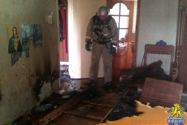 В Керчи при тушении пятиэтажки спасли двух человек (ФОТО) - «Симферополь»