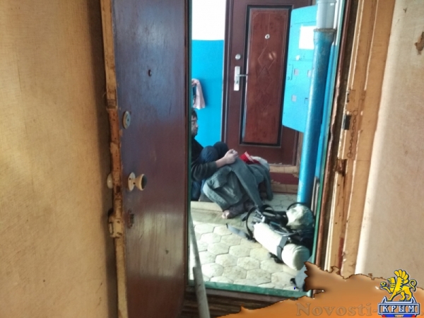 В Керчи при тушении пятиэтажки спасли двух человек (ФОТО) - «Симферополь»