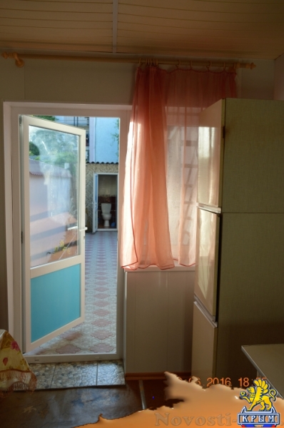 Отдых в Феодосии. Домик 3 минуты до моря медленным шагом Отдых в Крыму 2017 - жильё в Крыму без посредников - «Отдых в Феодосии» Отдых в Феодосии. Домик 3 минуты до моря медленным шагом Отдых в Крыму 2017 - жильё в Крыму без посредников - «Отдых в Феодосии»