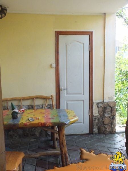 Отдых в Орджоникидзе. двухкомнатный гостевой дом "Сказка" . Все удобства 5 мин до моря Отдых в Крыму 2017 - жильё в Крыму без посредников - «Отдых в Орджоникидзе»