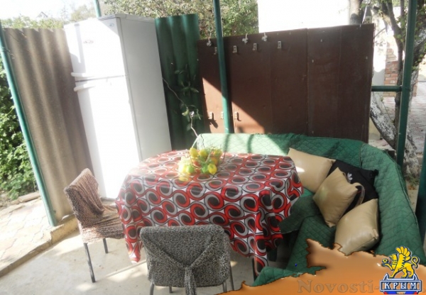 Отдых-эконом в Орджоникидзе. Сдам отдельные домики в Феодосии(пгт Орджоникидзе) на большую компанию Отдых в Крыму 2017 - жильё в Крыму без посредников - «Отдых в Орджоникидзе» Отдых-эконом в Орджоникидзе. Сдам отдельные домики в Феодосии(пгт Орджоникидзе) на большую компанию Отдых в Крыму 2017 - жильё в Крыму без посредников - «Отдых в Орджоникидзе»