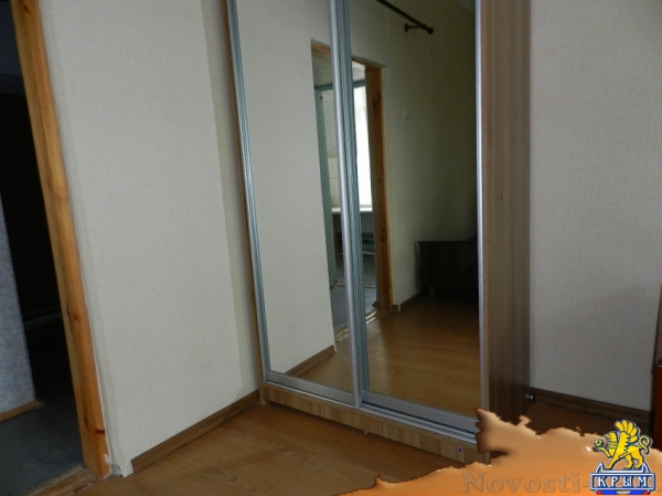 Отдых в Орджоникидзе. 1-к квартира, 41 м?, 1/2 эт. с верандой и двориком Орджоникидзе. Свободна с 06-23 августа. Отдых в Крыму 2017 - жильё в Крыму без посредников - «Отдых в Орджоникидзе»