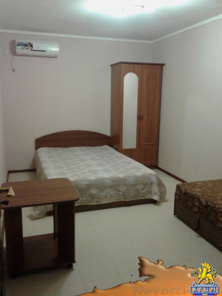 Отдых в Евпатории. Сдам у моря 3-хкомн. дом в пригороде Евпатории(12км.) Отдых в Крыму 2017 - жильё в Крыму без посредников - «Отдых в Евпатории»