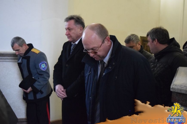 В Симферополе состоялся молебен, посвящённый 363-й годовщине Переяславской Рады (ФОТО) - «Симферополь»