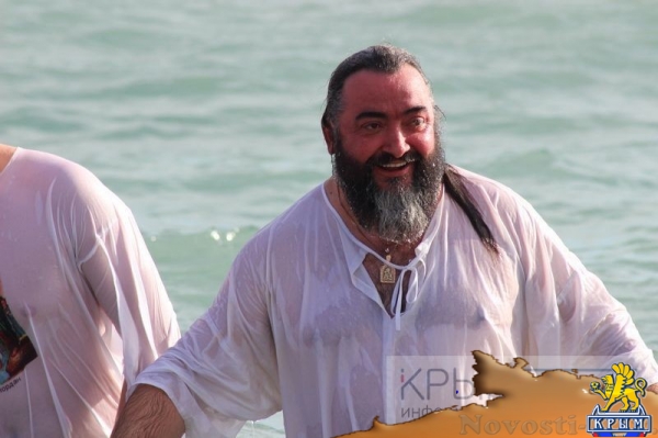 Крестные ходы в честь Крещения прошли в Гурзуфе, Ялте и Алупке (ФОТО) - «Культура Крыма»