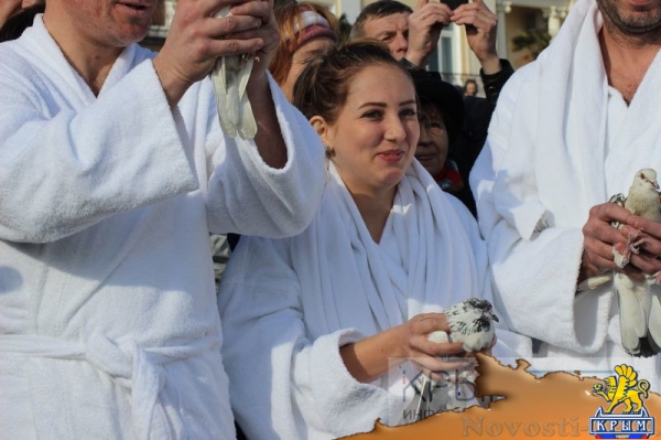 Крестные ходы в честь Крещения прошли в Гурзуфе, Ялте и Алупке (ФОТО) - «Культура Крыма»