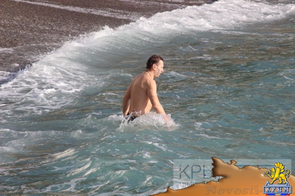 Крестные ходы в честь Крещения прошли в Гурзуфе, Ялте и Алупке (ФОТО) - «Культура Крыма»