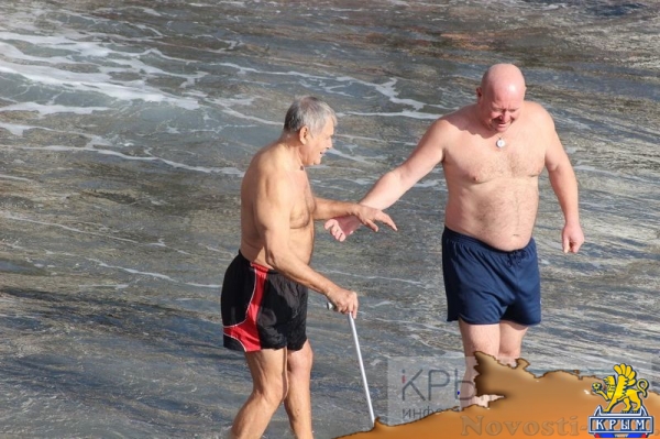 Крестные ходы в честь Крещения прошли в Гурзуфе, Ялте и Алупке (ФОТО) - «Культура Крыма»