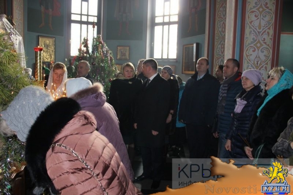 Крестные ходы в честь Крещения прошли в Гурзуфе, Ялте и Алупке (ФОТО) - «Культура Крыма»