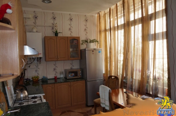 Отдых в Алуште. Крым, Алушта, 3к. квартира у моря, дворик, место для машины Отдых в Крыму 2017 - жильё в Крыму без посредников - «Отдых в Алуште»