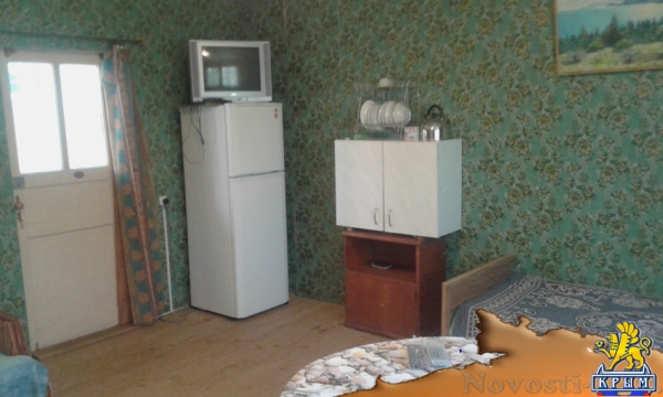Отдых в Судаке. Простенькое жильё: 2 раздельные комнаты в Уютном: до 2 и до 3 чел Отдых в Крыму 2017 - жильё в Крыму без посредников - «Отдых в Судаке»