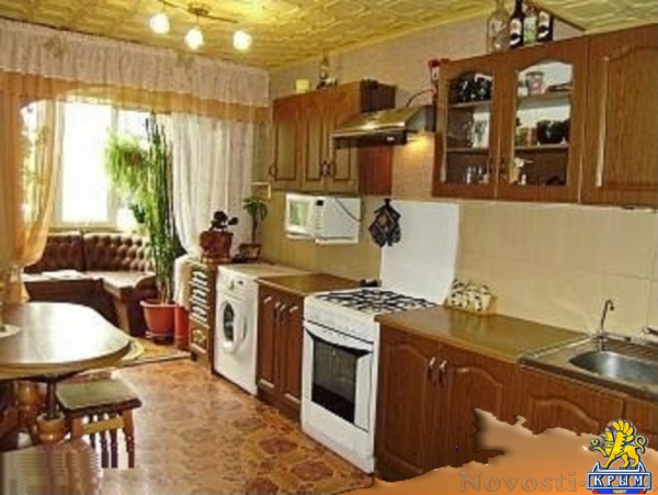 Отдых в Судаке. Сдаётся летом трёхкомнатная квартира на 6-7 человек для отдыха Отдых в Крыму 2017 - жильё в Крыму без посредников - «Отдых в Судаке»