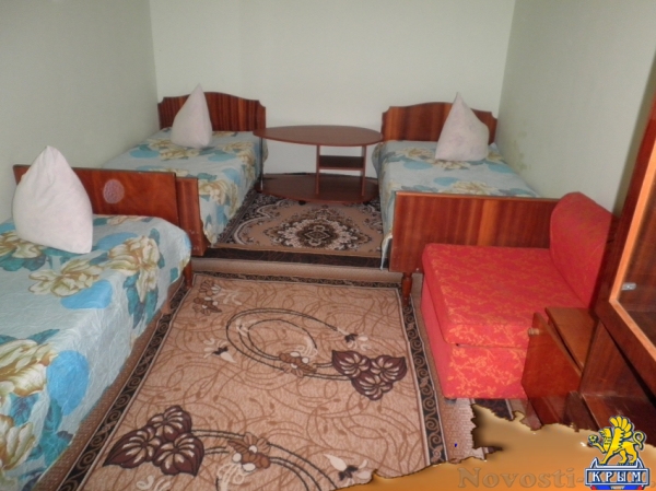 Отдых в Алуште. Трехкомнатный дом возле "Редиссона" по ул. Краснофлотская Отдых в Крыму 2017 - жильё в Крыму без посредников - «Отдых в Алуште»