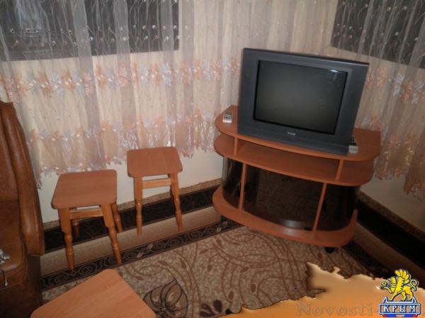 Отдых в Алуште. Трехкомнатный дом возле "Редиссона" по ул. Краснофлотская Отдых в Крыму 2017 - жильё в Крыму без посредников - «Отдых в Алуште»