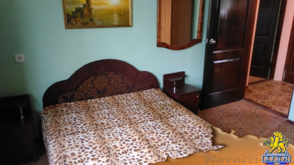 Отдых в Алуште. Домик по ул. Карла Маркса возле набережной Отдых в Крыму 2017 - жильё в Крыму без посредников - «Отдых в Алуште»