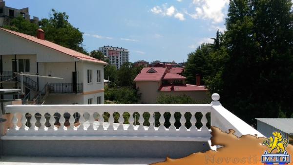 Отдых в Алуште. Домик по ул. Карла Маркса возле набережной Отдых в Крыму 2017 - жильё в Крыму без посредников - «Отдых в Алуште»