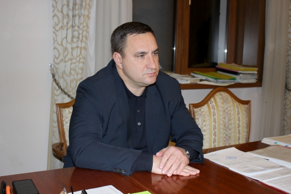 Александр Спиридонов и Андрей Ростенко обсудили перспективы взаимодействия Ялтинского теруправления Госкомрегистра и местной администрации - «Госкомрегистр»